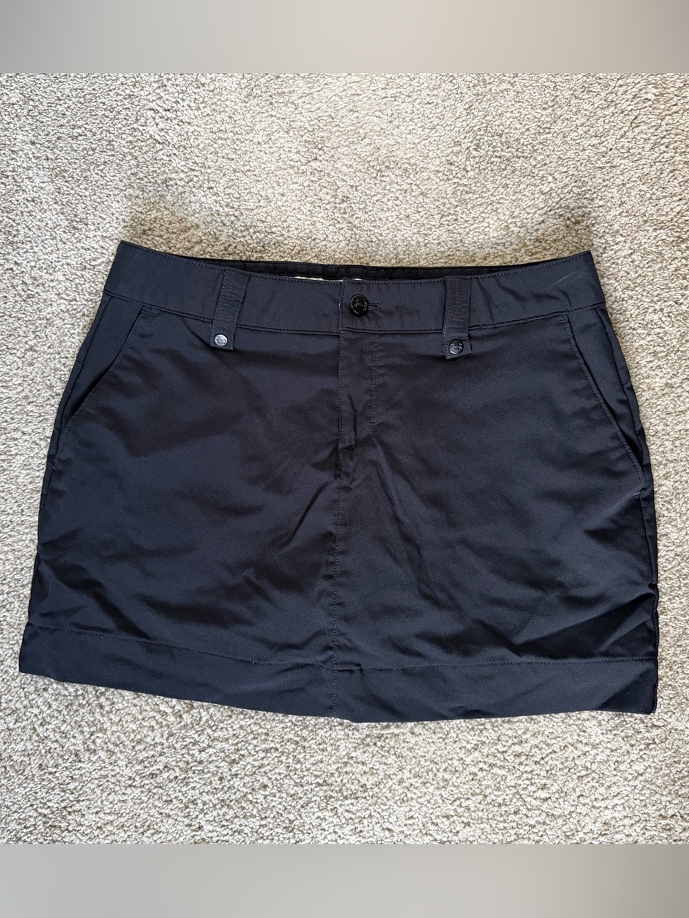 Under Armour Black Performance Golf Skort Size 6